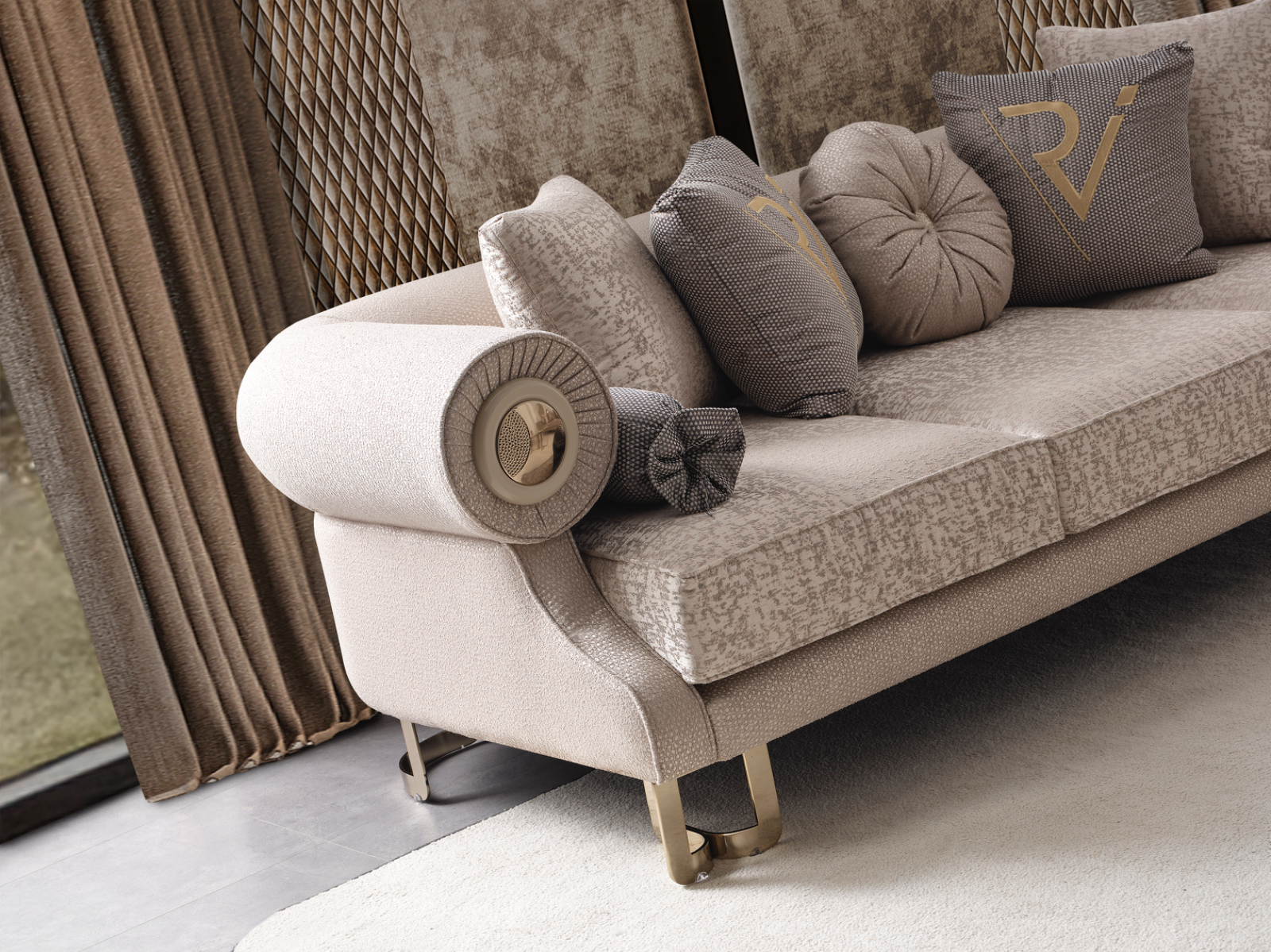 Gucci Oturma Odası - Görsel 5