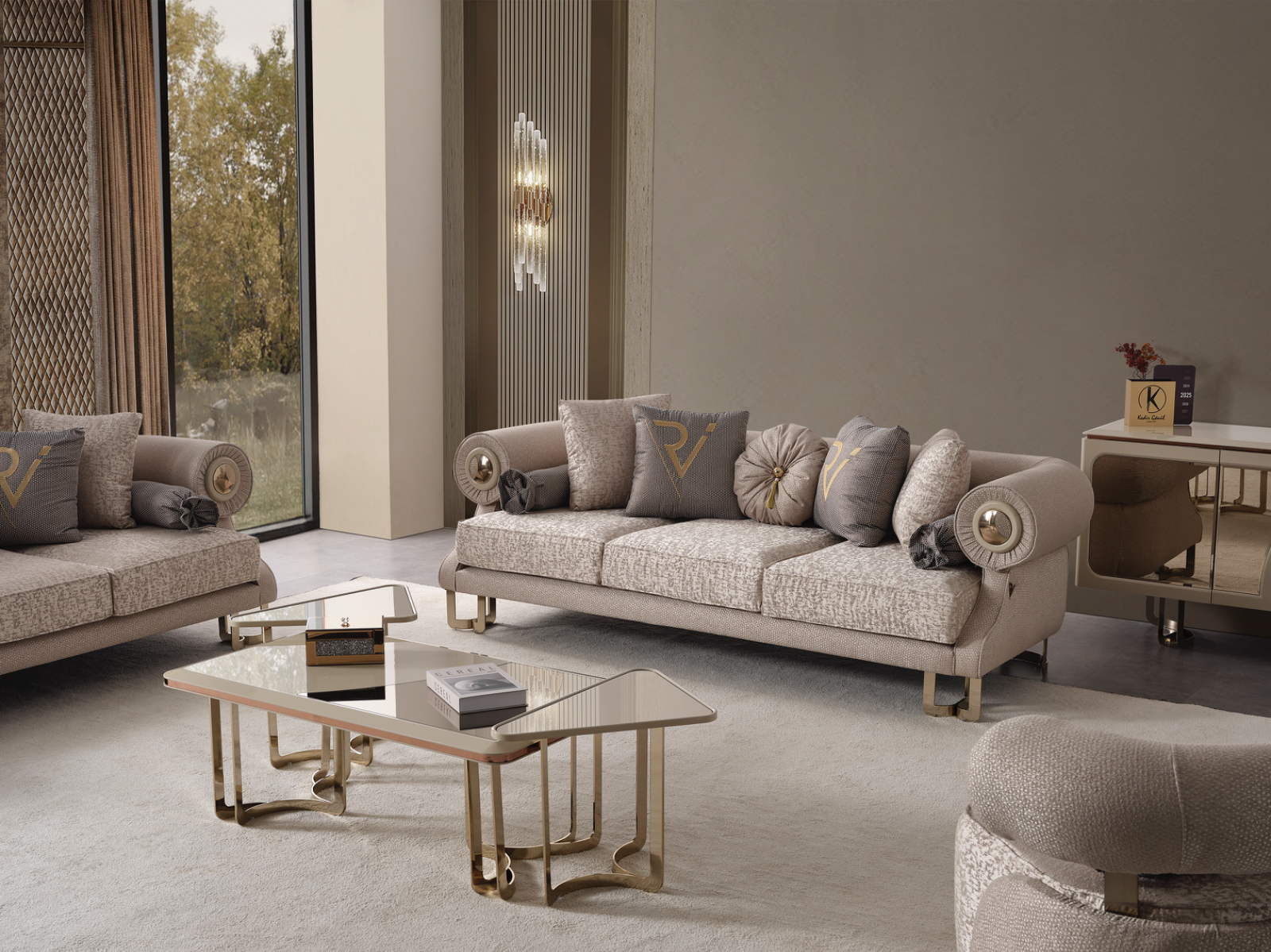 Gucci Oturma Odası - Görsel 10